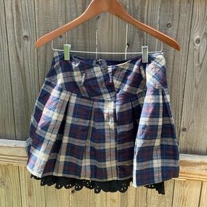 Patterned skirt